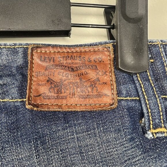 Levi’s Red Tab Denim Jeans Size 28 Vintage Classic Style Straight Leg Mid Rise - Picture 9 of 14